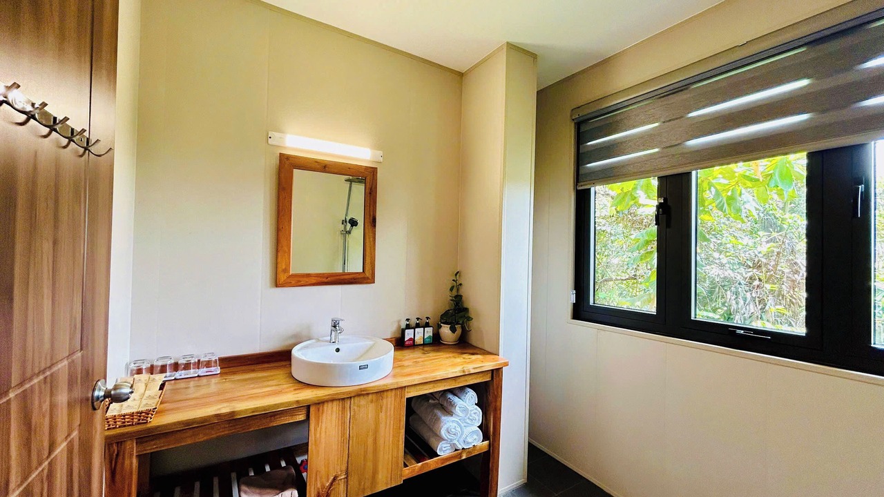 Photo of Bathroom in Ong Lang