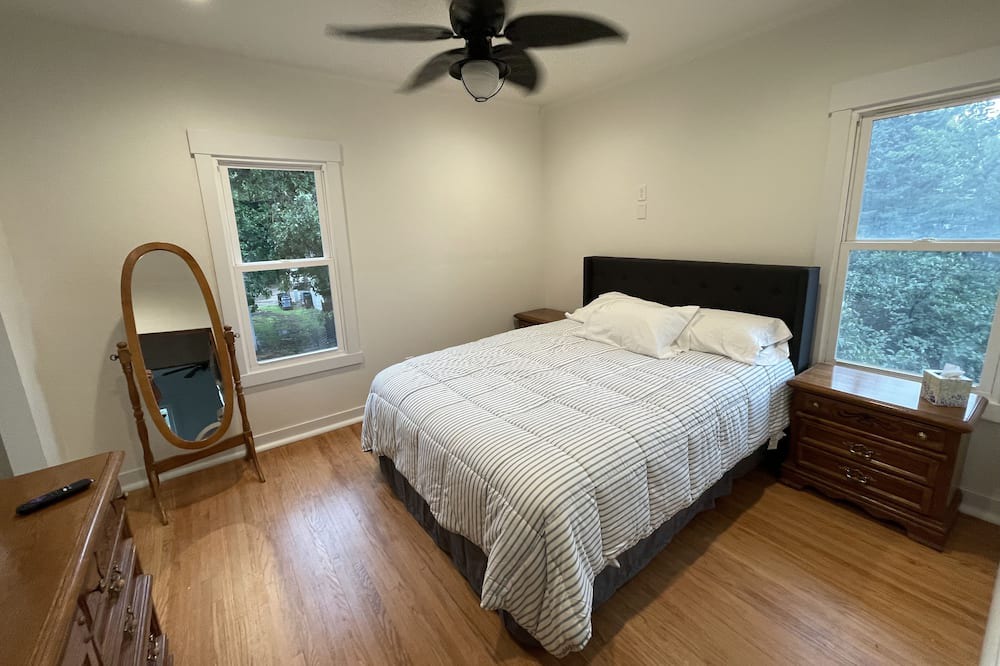 Photo of Bedroom in Aberdeen