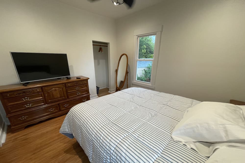 Photo of Bedroom in Aberdeen