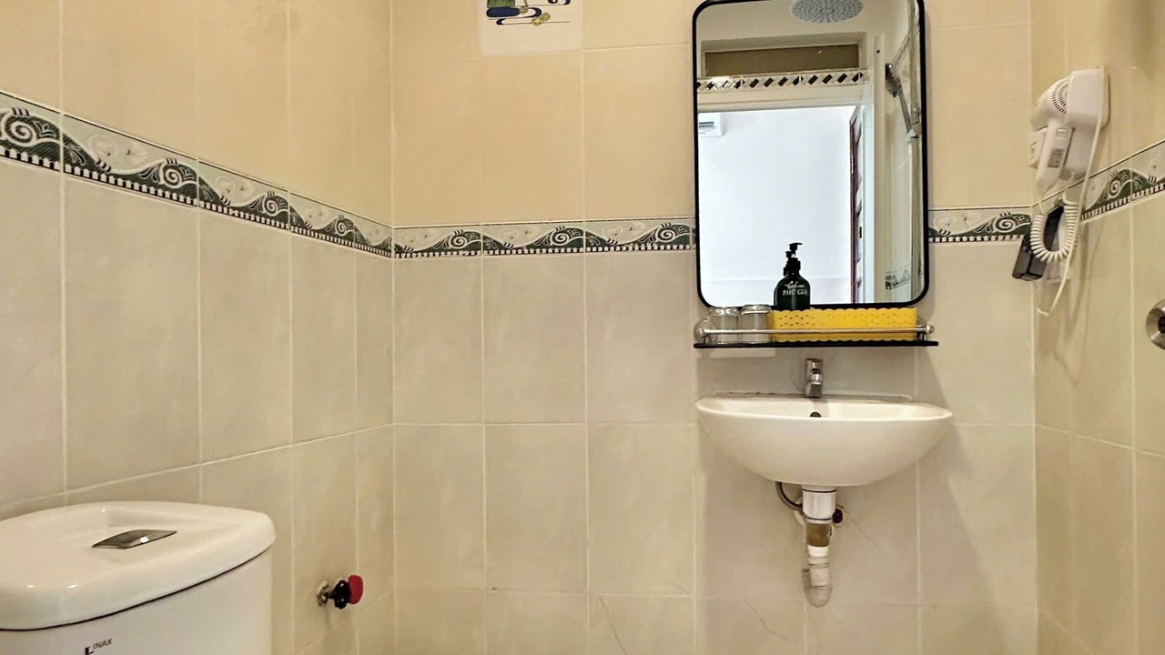 Photo of Bathroom in Tan Thuan Dong