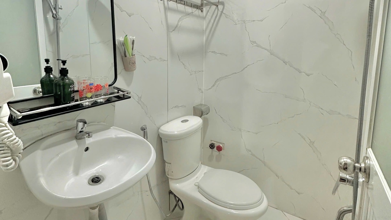 Photo of Bathroom in Tan Thuan Dong