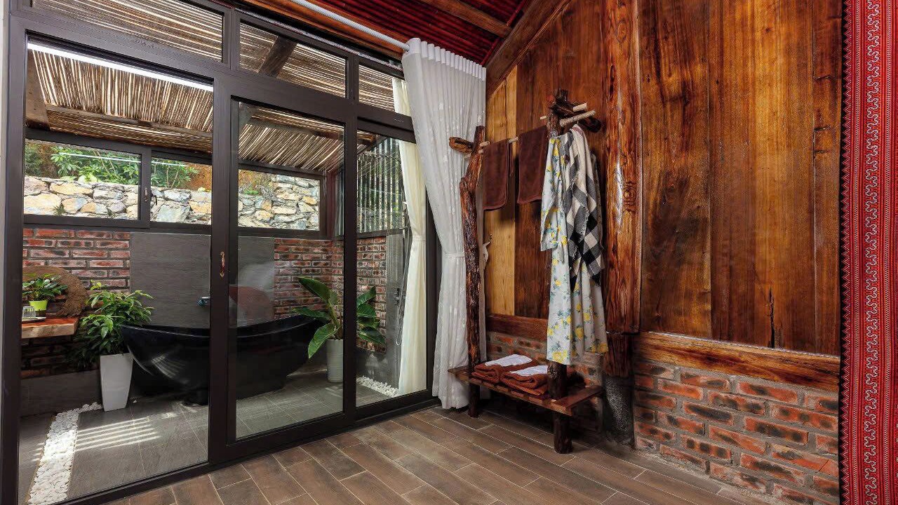 Photo of Outdoor in Van Ho