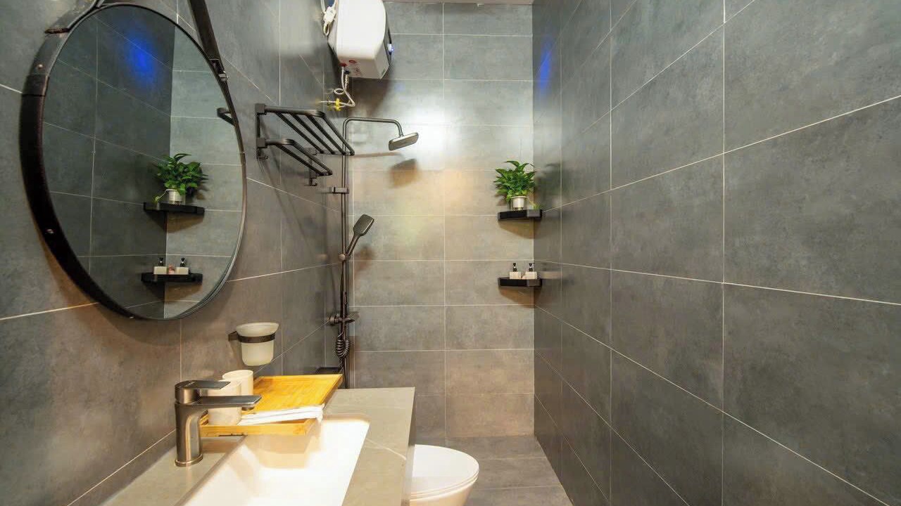 Photo of Bathroom in Ngu Hanh Son
