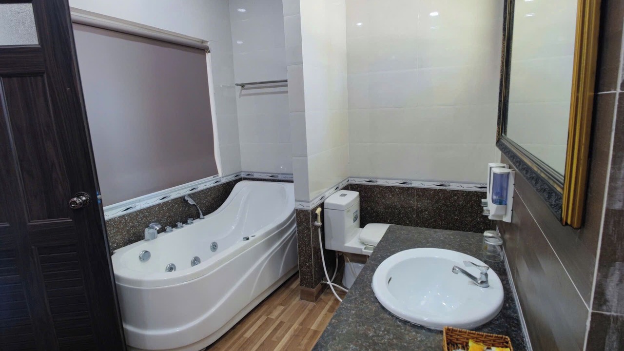 Photo of Bathroom in Ham Ninh