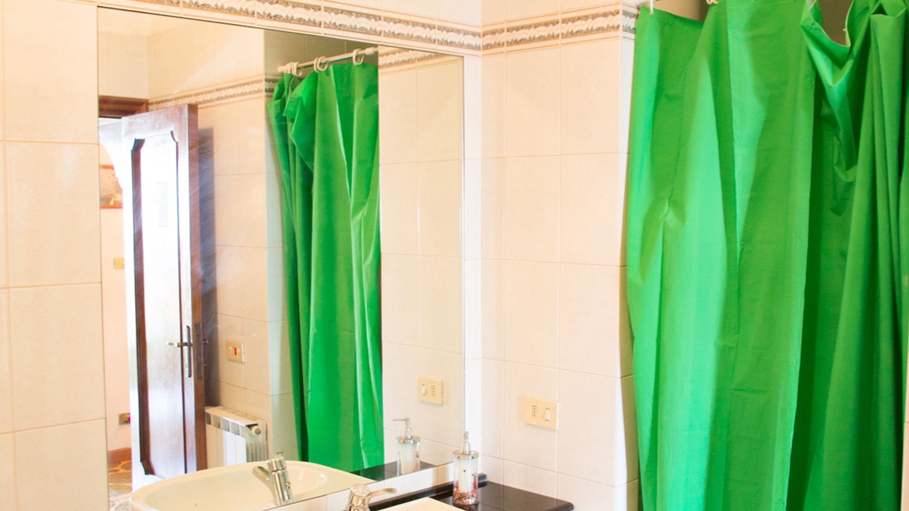 Photo of Bathroom in Tuscolano