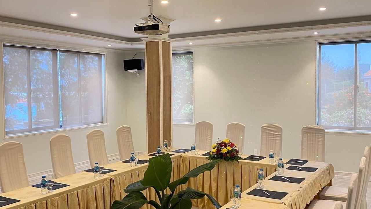 Photo of Others in Thang Tam