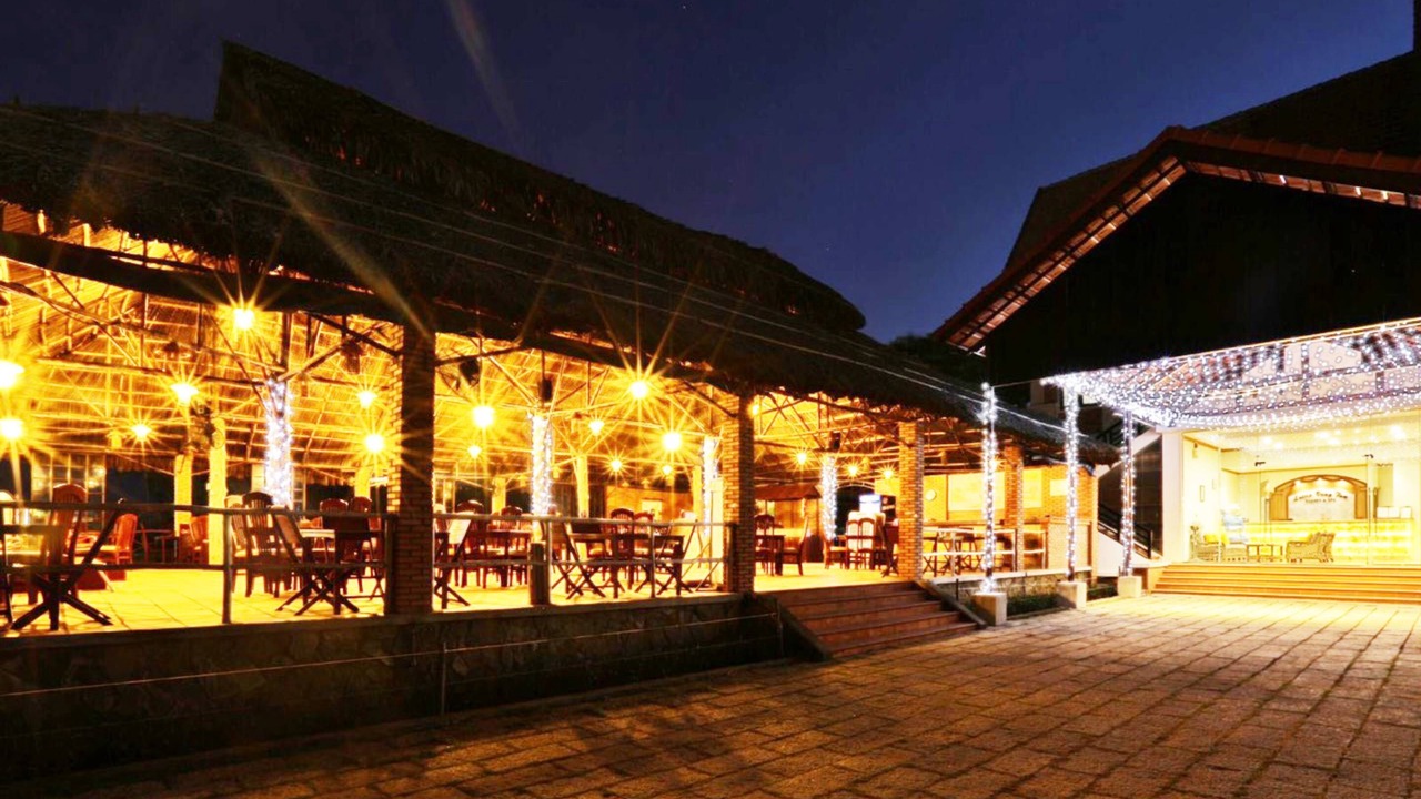 Photo of Others in Thang Tam