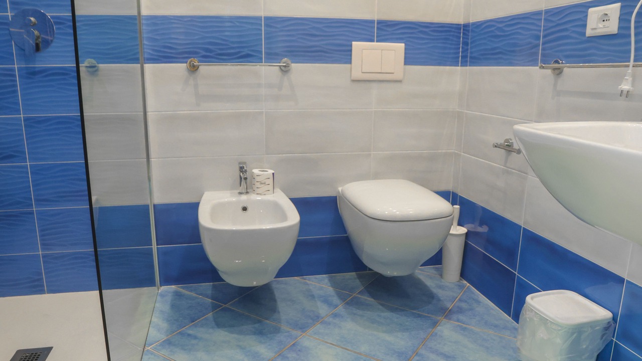 Photo of Bathroom in Forio