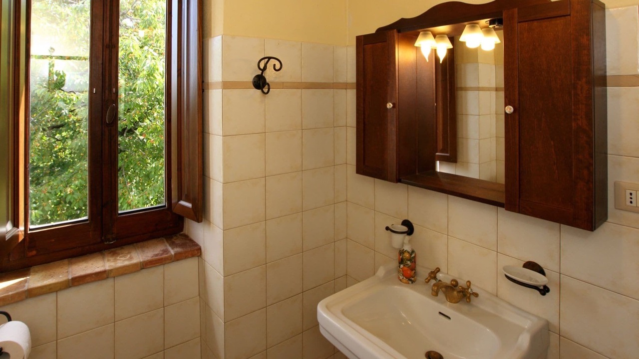 Photo of Bathroom in Abbateggio