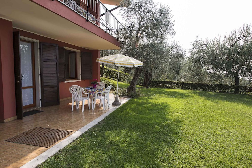 Photo of Patio Balcony in Frader
