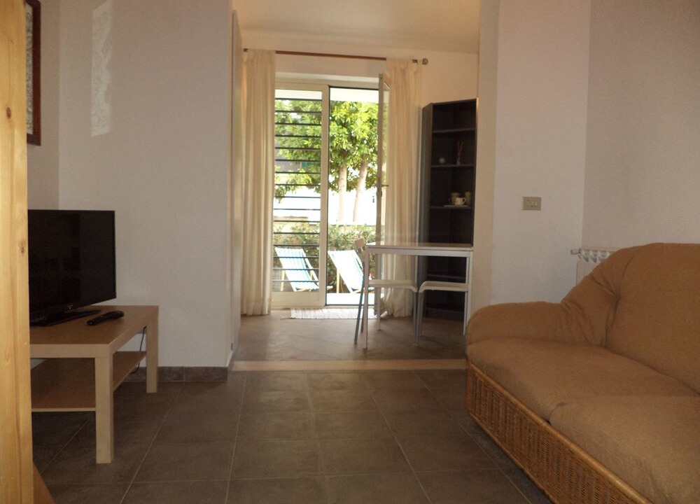 Photo of Livingroom in Ostia Antica