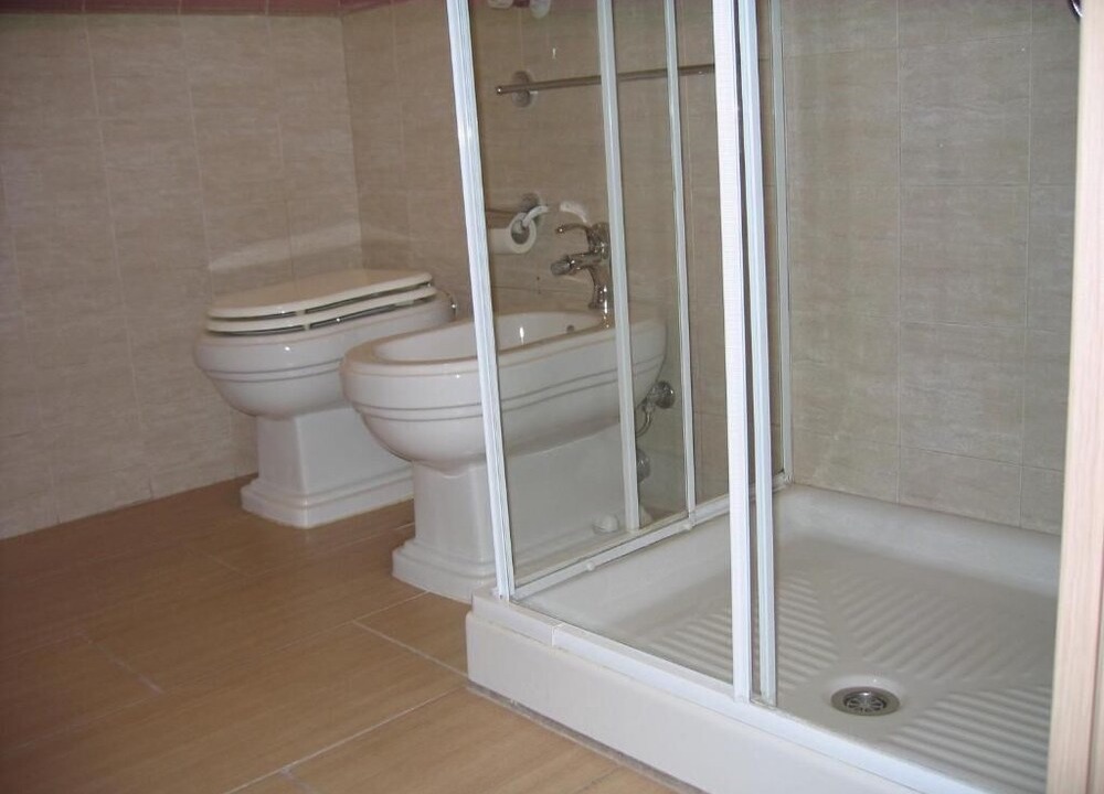 Photo of Bathroom in Esquilino