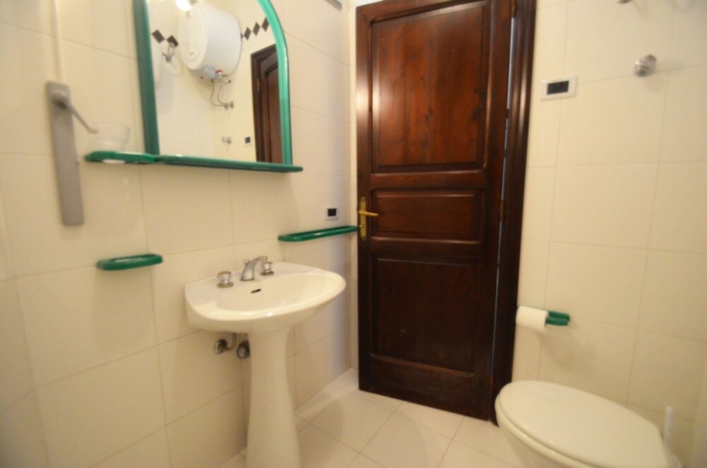 Photo of Bathroom in Termini