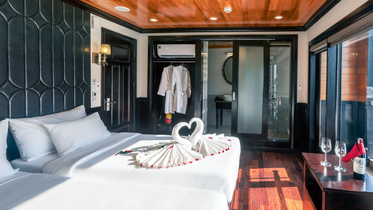 Photo of Bedroom in Ha Long