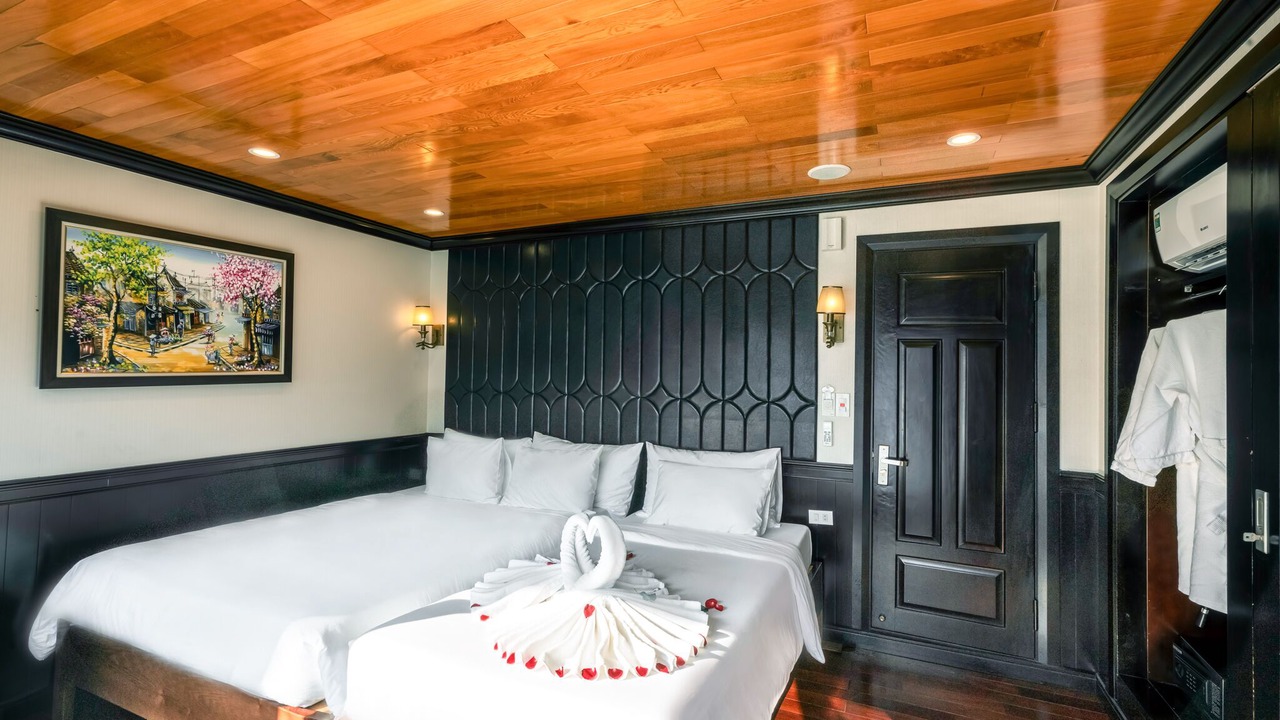 Photo of Bedroom in Ha Long