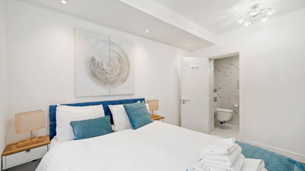 Photo of Bedroom in East Acton