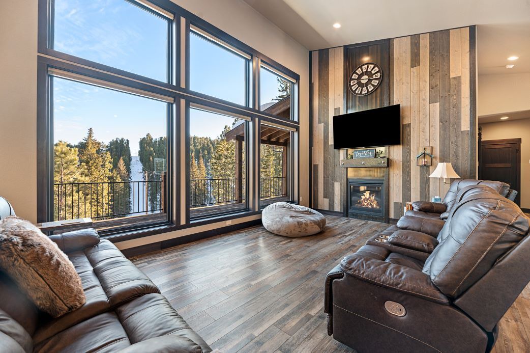Photo of Livingroom in Lead