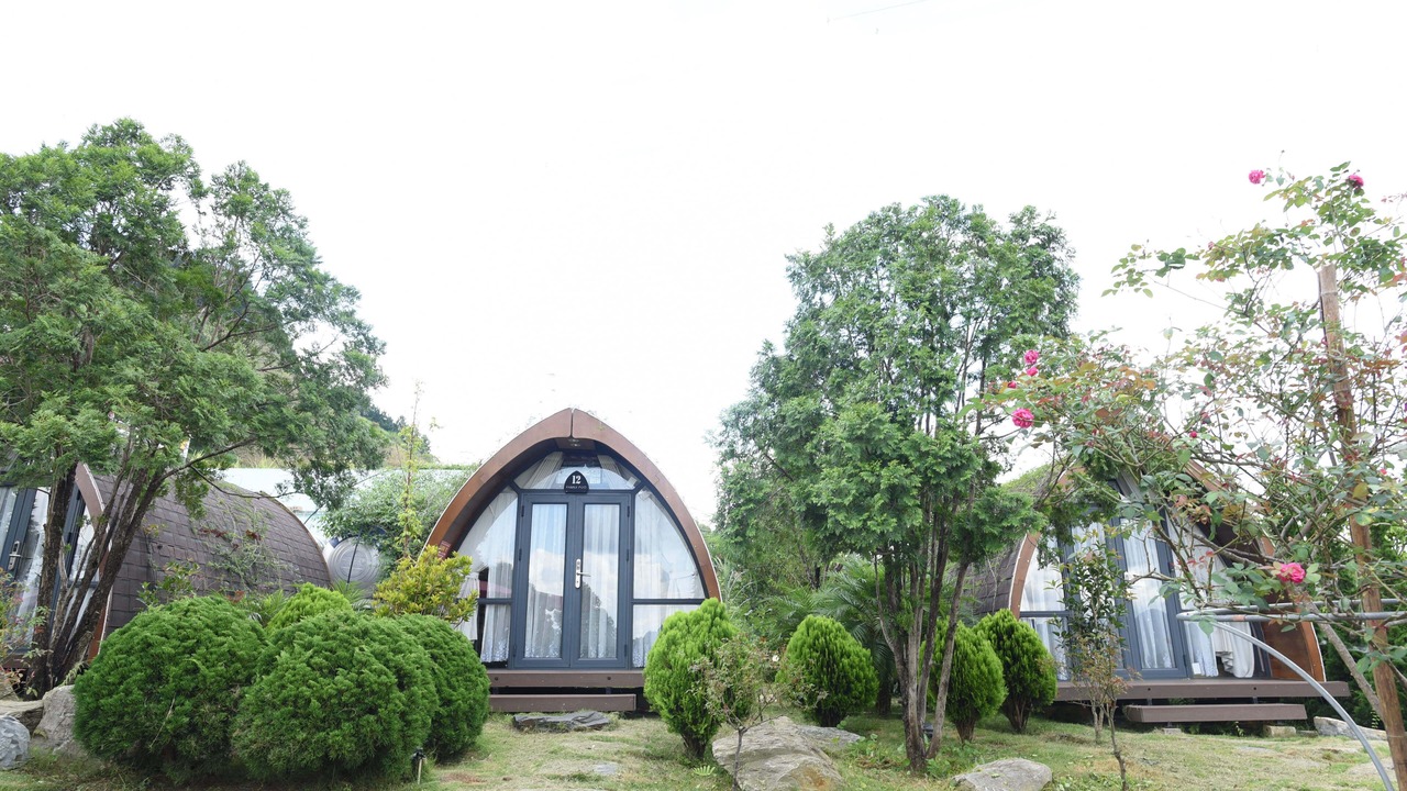Photo of Livingroom in Van Ho