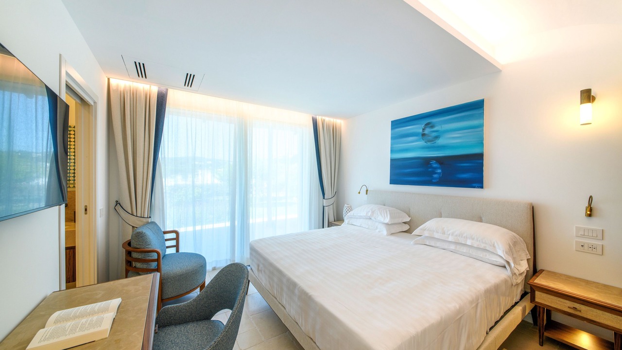 Photo of Bedroom in Forio