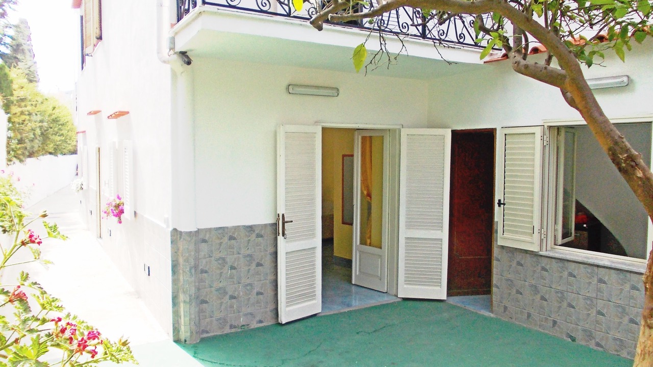Photo of Outdoor in Panza