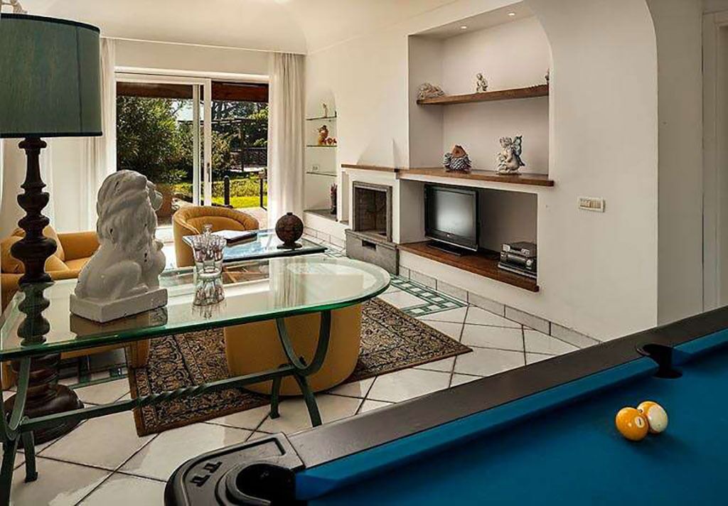 Photo of Bedroom in Forio