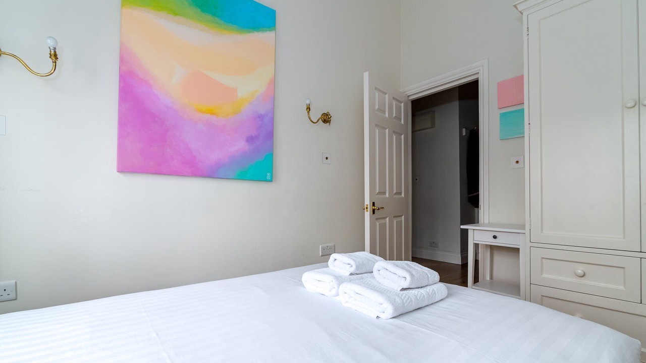 Photo of Bedroom in Bayswater