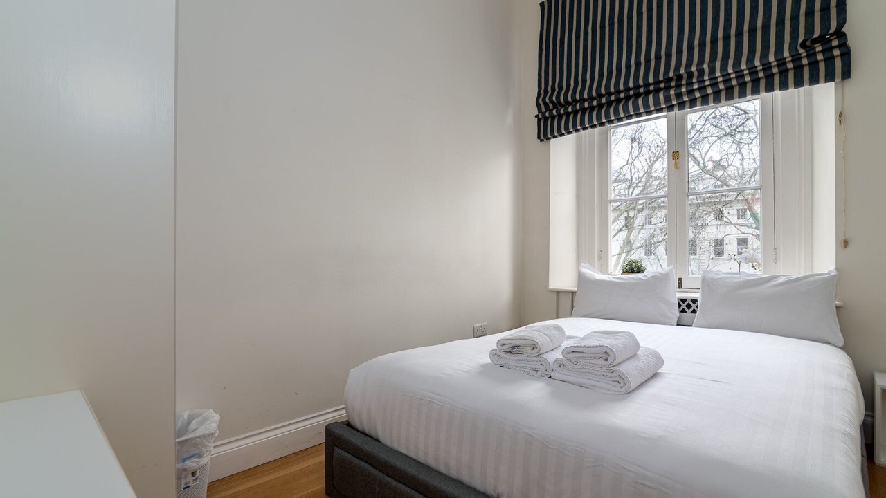 Photo of Bedroom in Bayswater