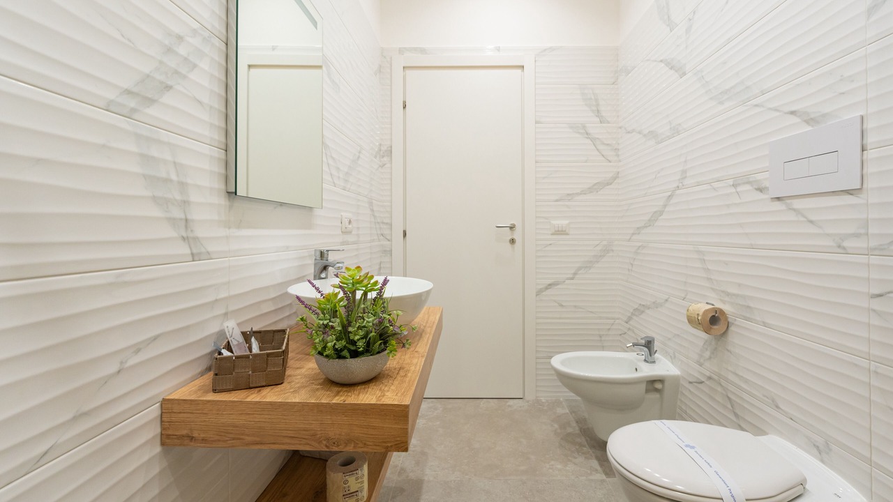 Photo of Bathroom in Bacoli
