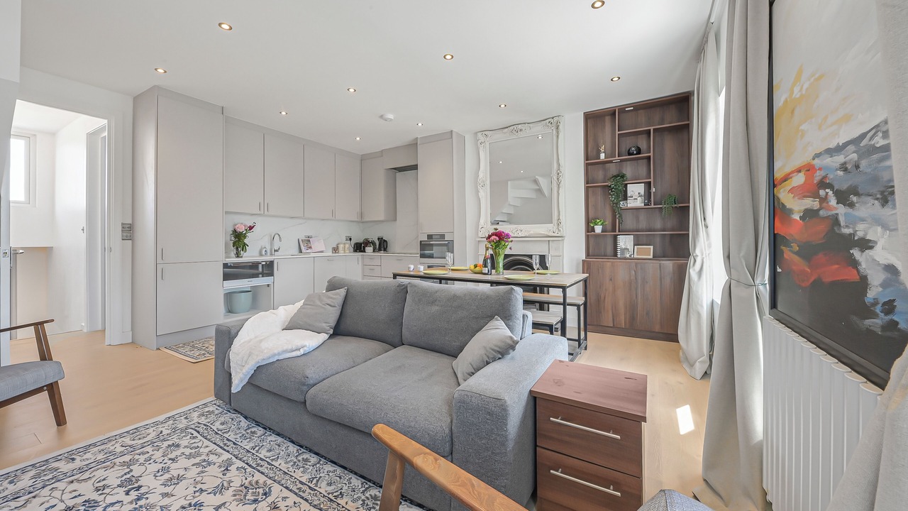 Photo of Livingroom in Harrow Road