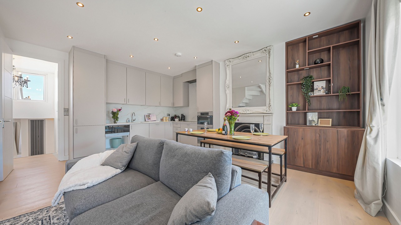 Photo of Livingroom in Harrow Road