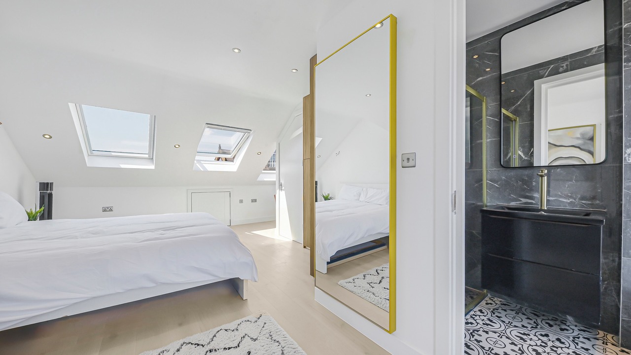 Photo of Bedroom in Harrow Road