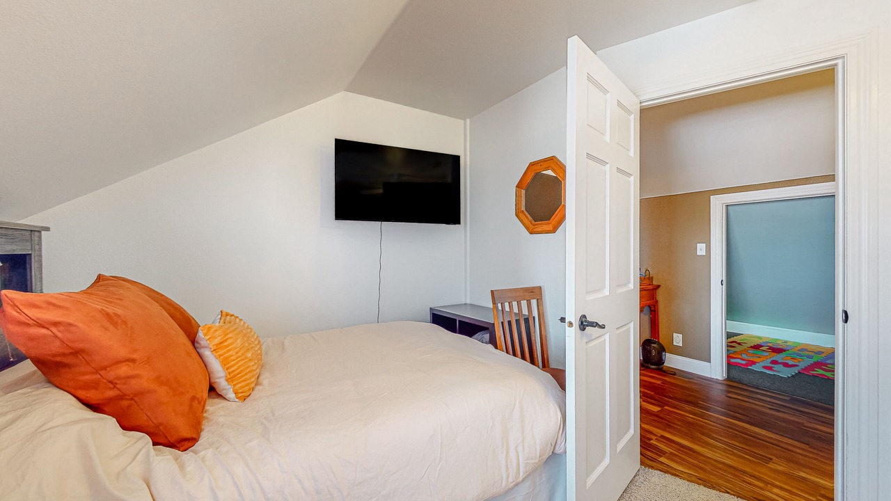 Photo of Bedroom in Piedmont