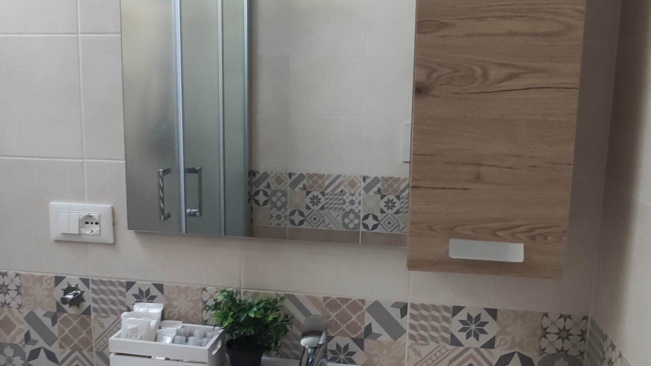 Photo of Bathroom in Treglio