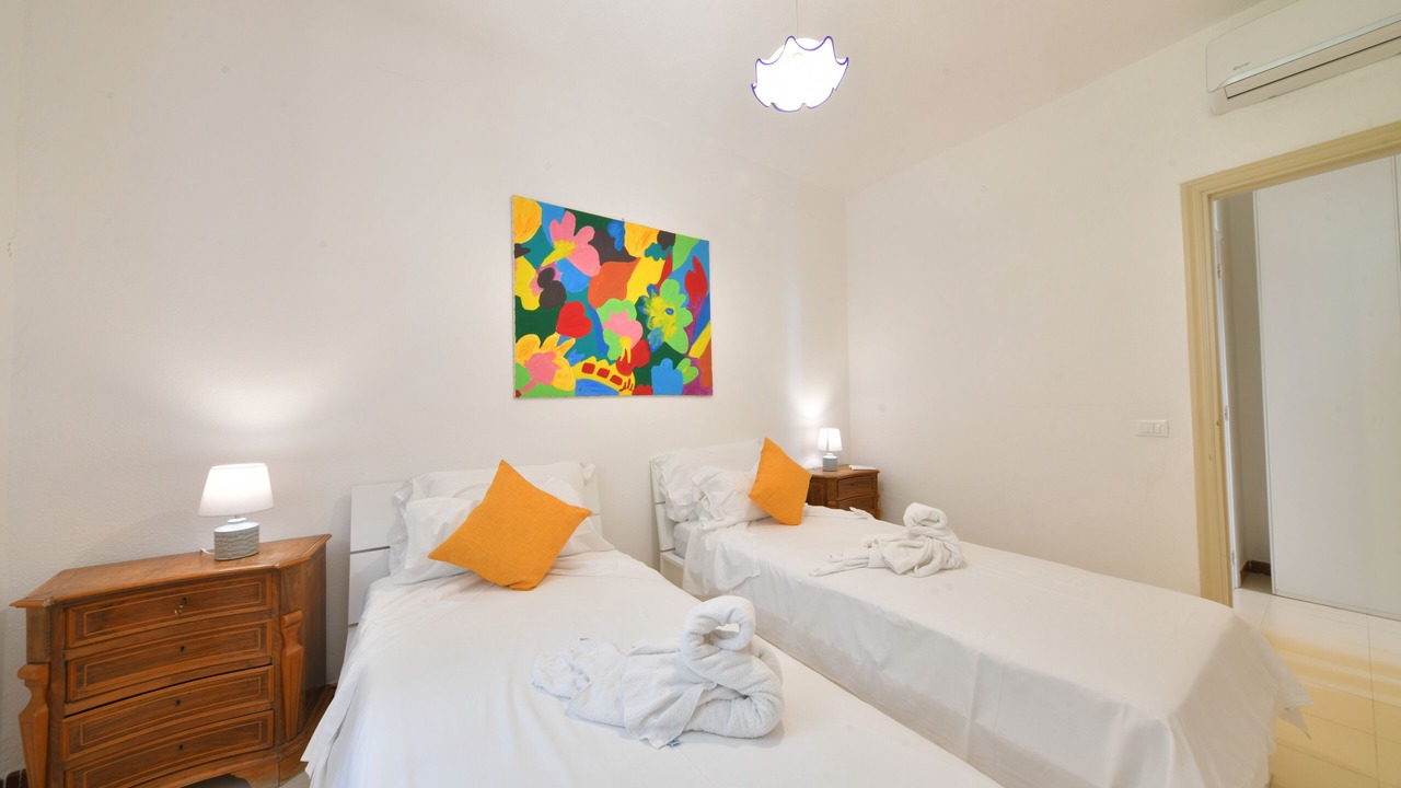 Photo of Bedroom in Forio