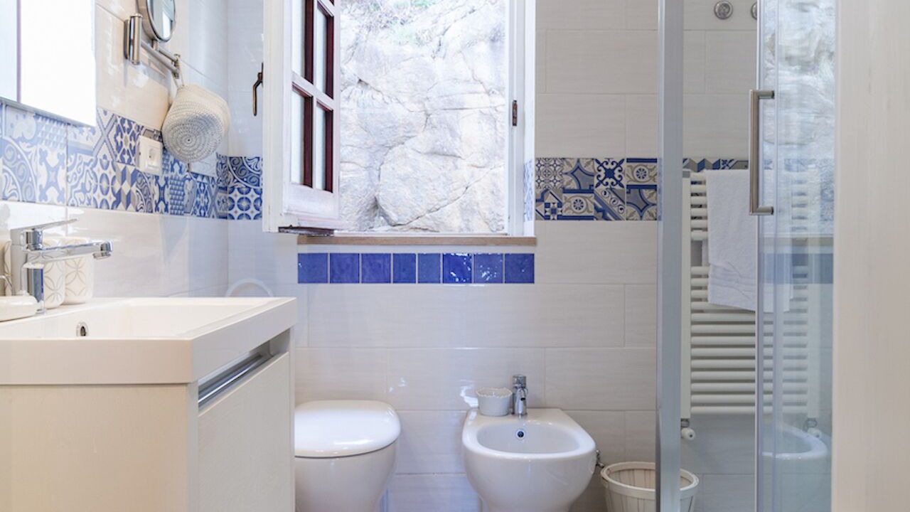 Photo of Bathroom in Forio