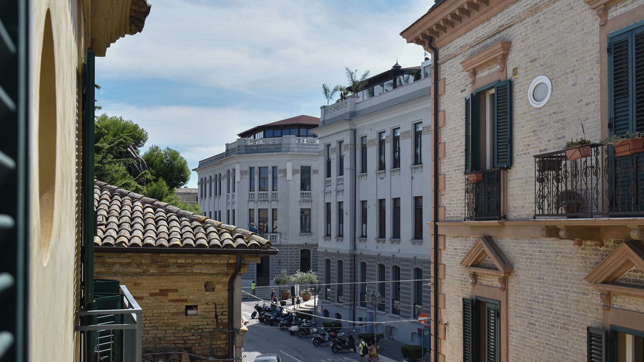 Photo of Others in Vasto