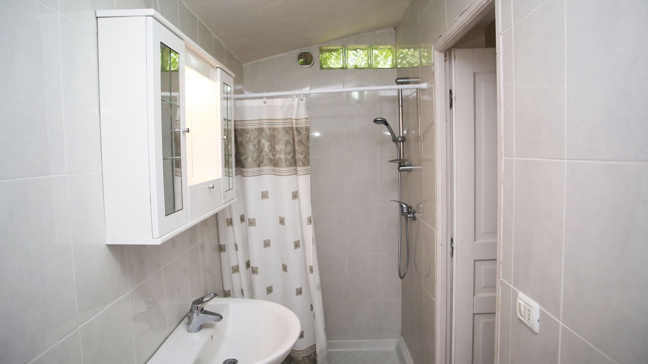 Photo of Bathroom in Scialara