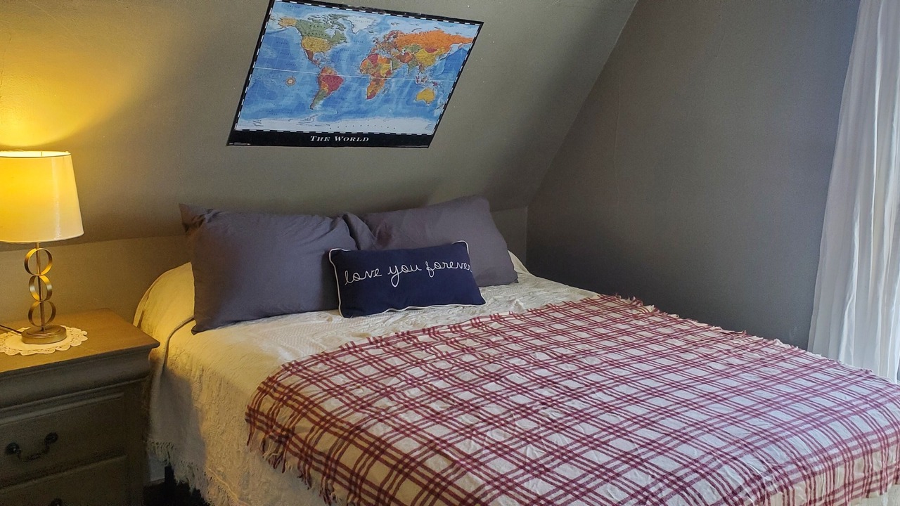 Photo of Bedroom in Redfield