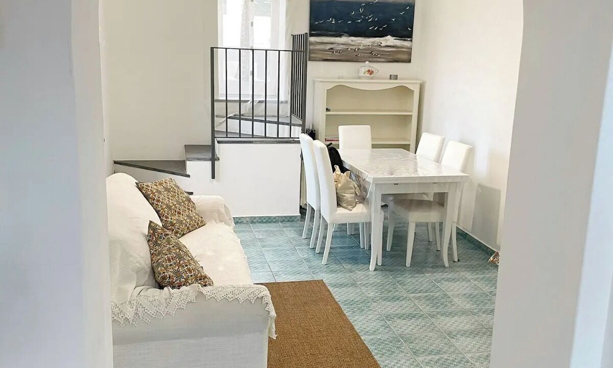 Photo of Livingroom in Forio
