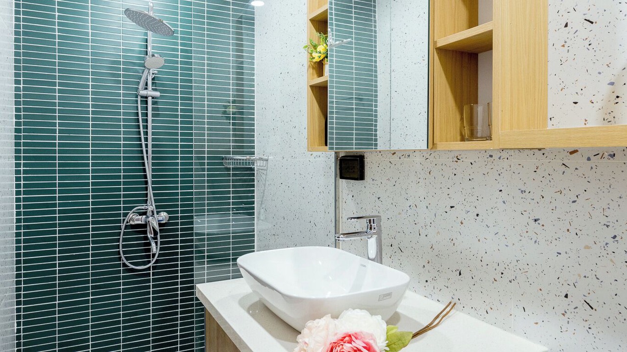 Photo of Bathroom in Quang An
