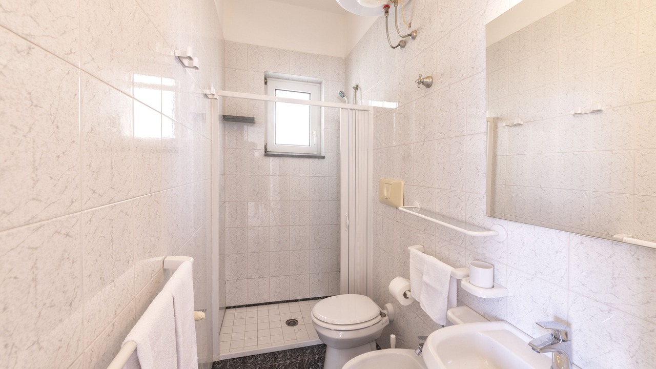 Photo of Bathroom in Forio