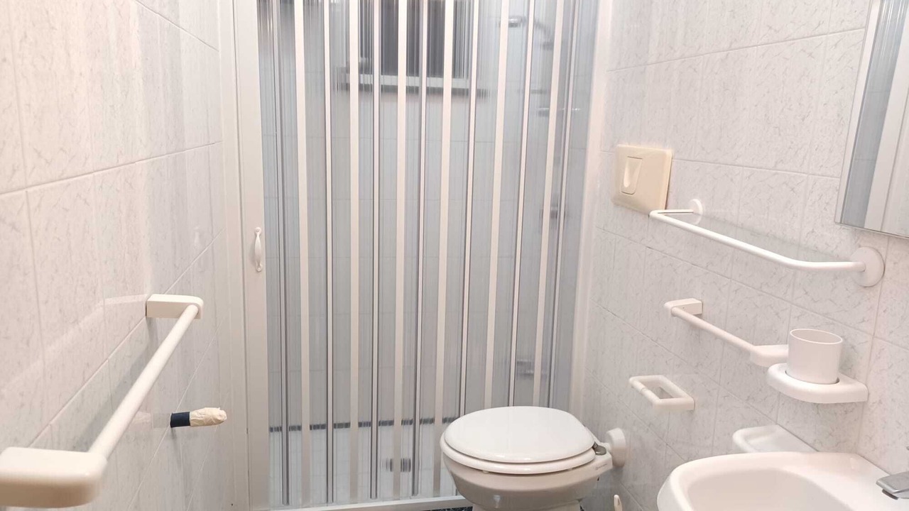 Photo of Bathroom in Forio