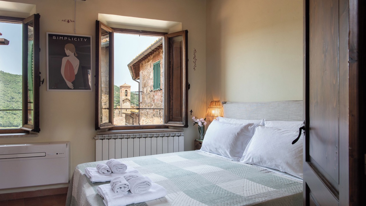 Photo of Bedroom in Castelnuovo dell'Abate