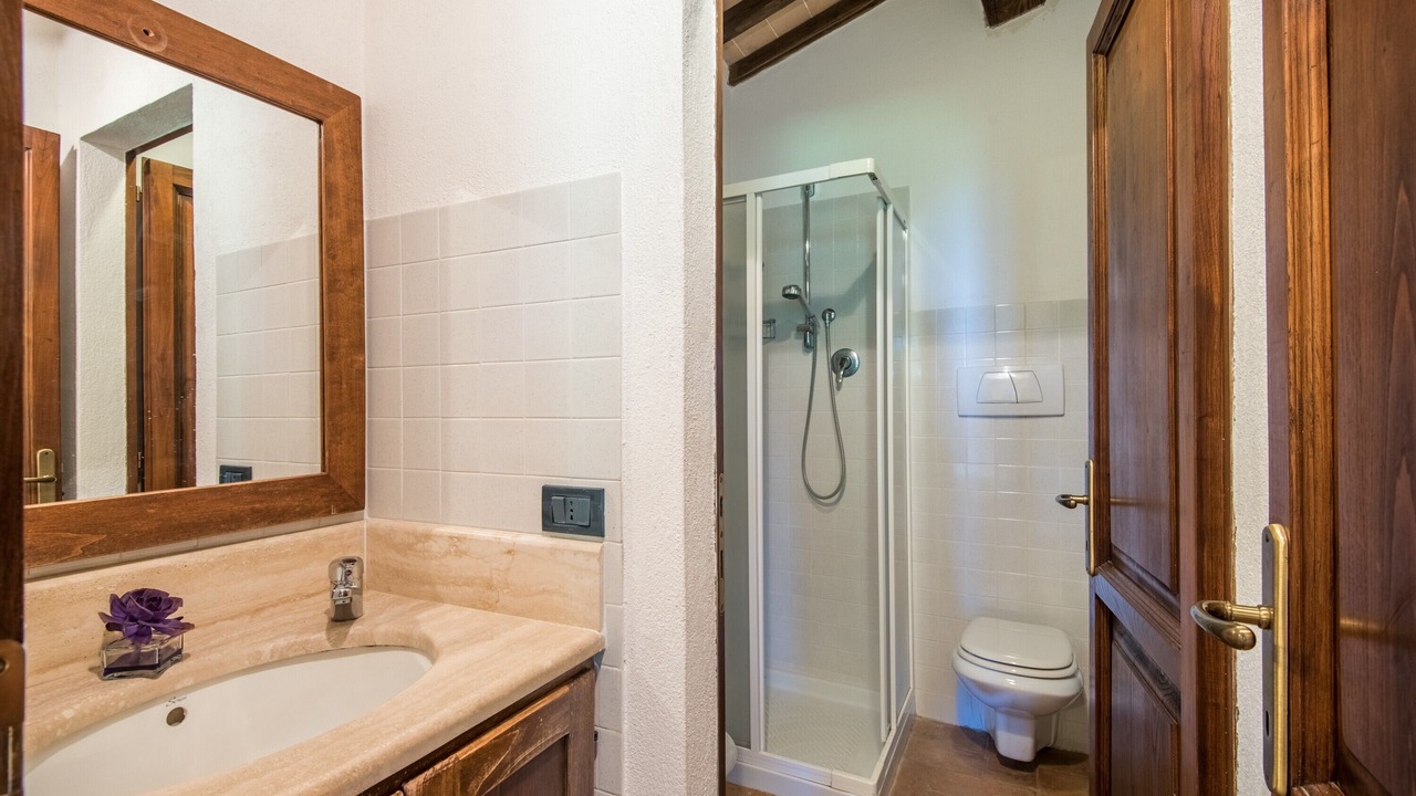 Photo of Bathroom in Sant'Angelo In Colle