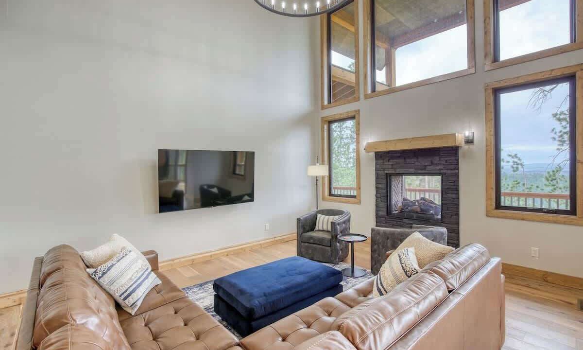 Photo of Livingroom in Lead