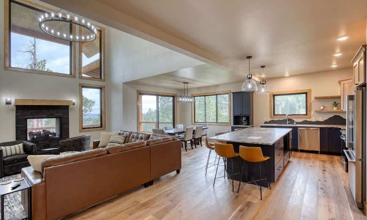 Photo of Livingroom in Lead