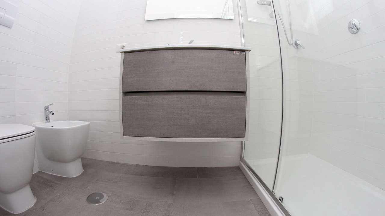 Photo of Bathroom in Capodimonte