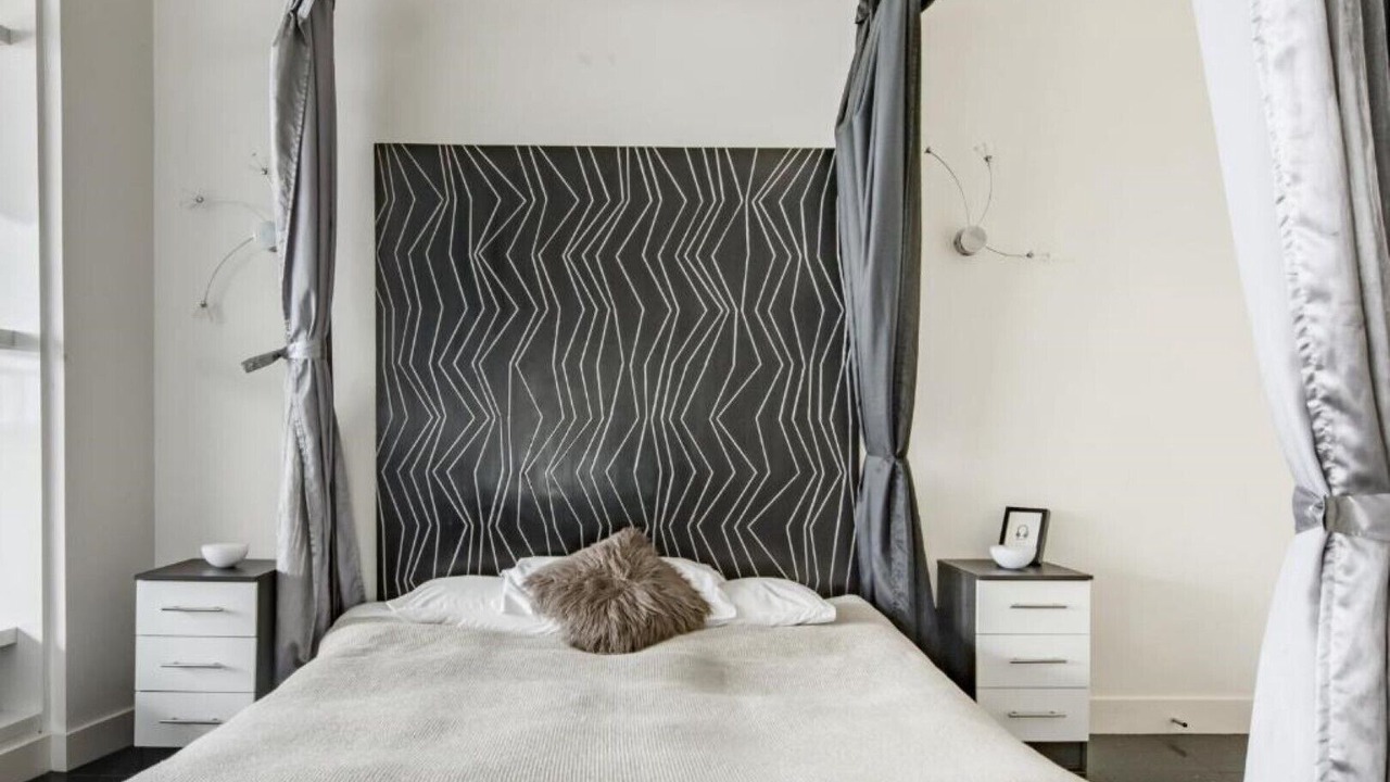 Photo of Bedroom in Island Gardens