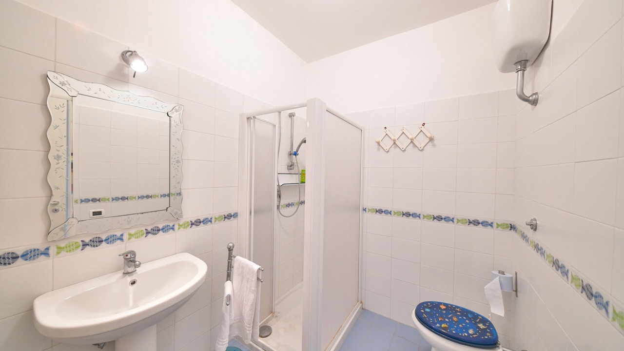 Photo of Bathroom in Panza