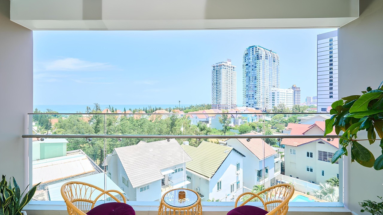 Photo of Patio Balcony in Thang Tam